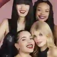 AVON / Hydramatic Lipstick 