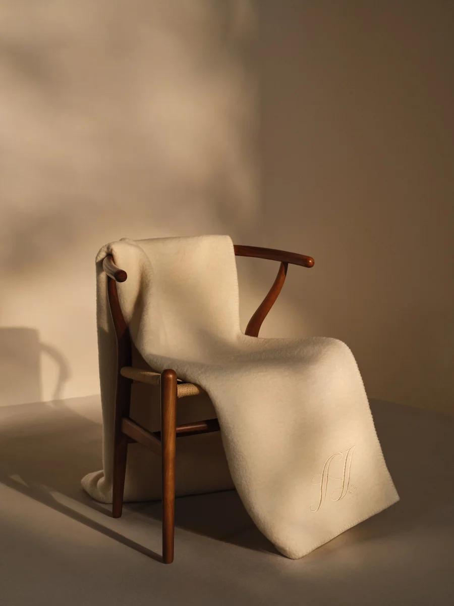 House of Grey Wolfe / Still life